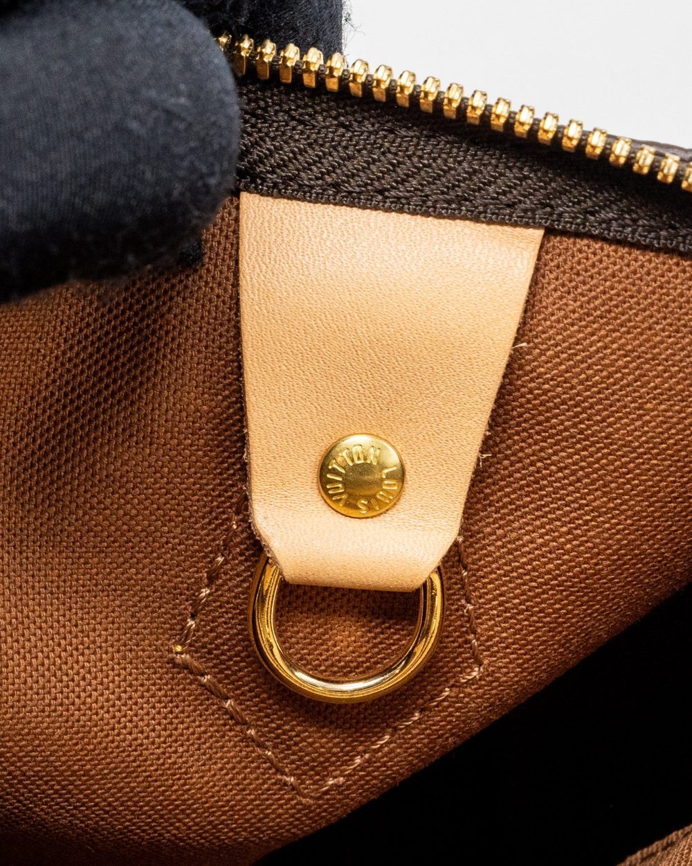 AAA Replica Louis Vuitton LV SPEEDY BANDOULIERE 25 MONOGRAM CANVAS GHW (NEW VERSION)