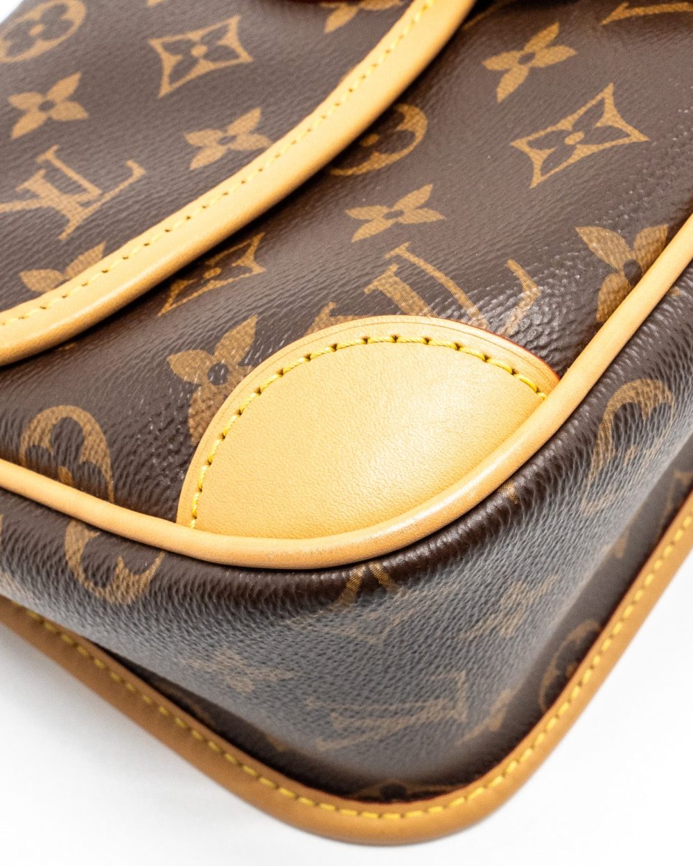 AAA Replica Louis Vuitton LV DIANE BAG WITH JACQUARD STRAP MONOGRAM CANVAS GHW
