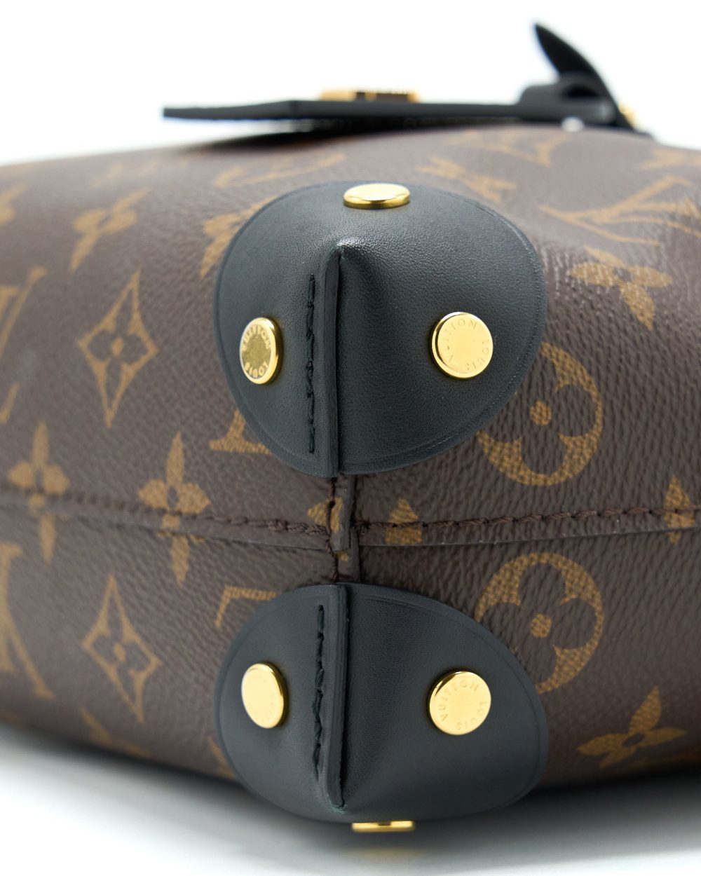 AAA Replica Louis Vuitton LV PETITE MALLE SOUPLE MONOGRAM CANVAS GHW