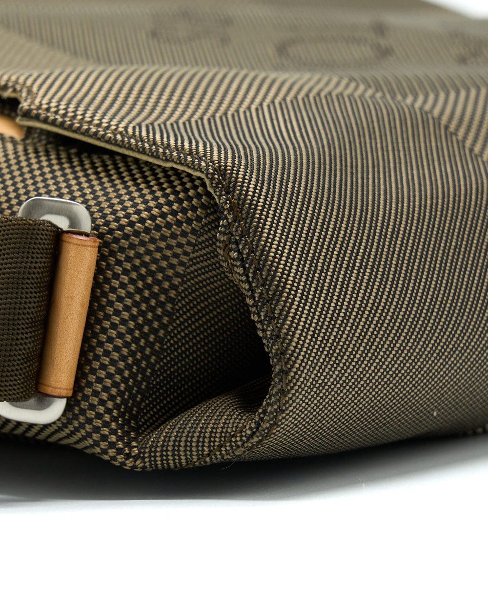 AAA Replica Louis Vuitton LV MESSENGER BAG FABRIC/BEIGE LEATHER MULTICOLOUR GHW