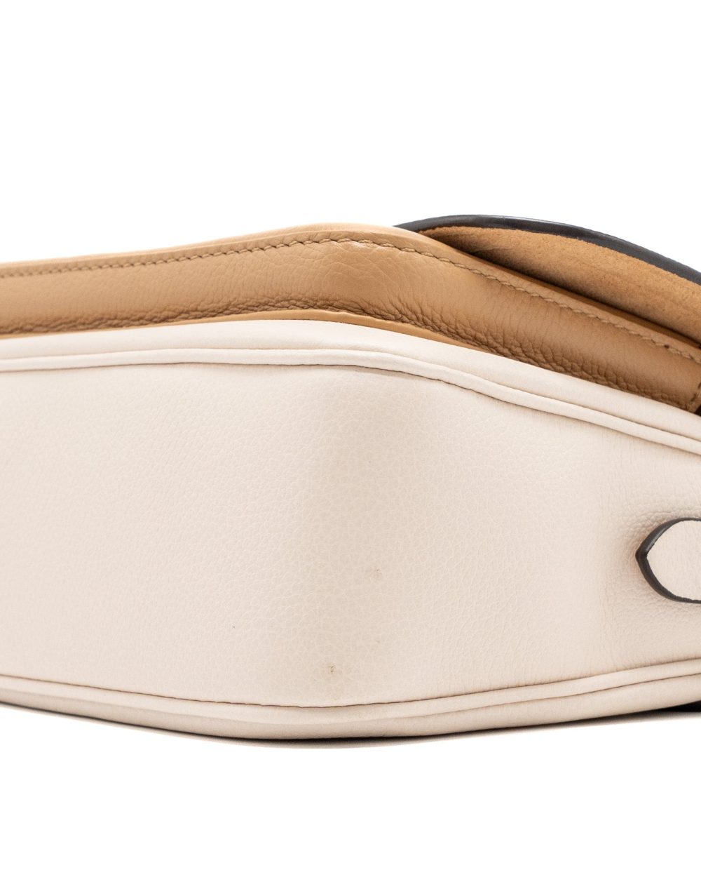AAA Replica Louis Vuitton LV LOCKME TENDER GRAINED CALFSKIN BEIGE MULTICOLOUR GHW