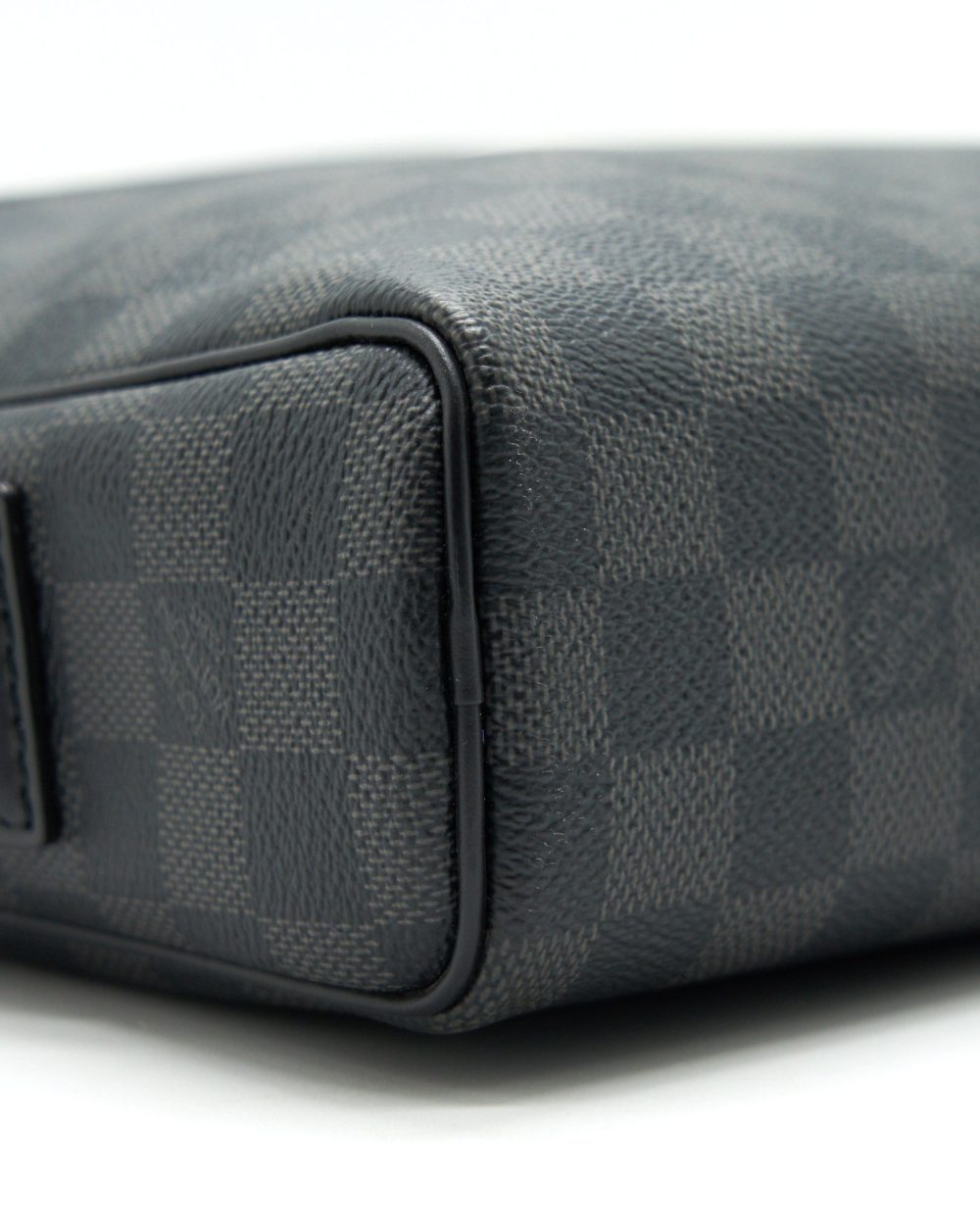AAA Replica Louis Vuitton LV DAYTON PM MEN'S MESSENGER BAG