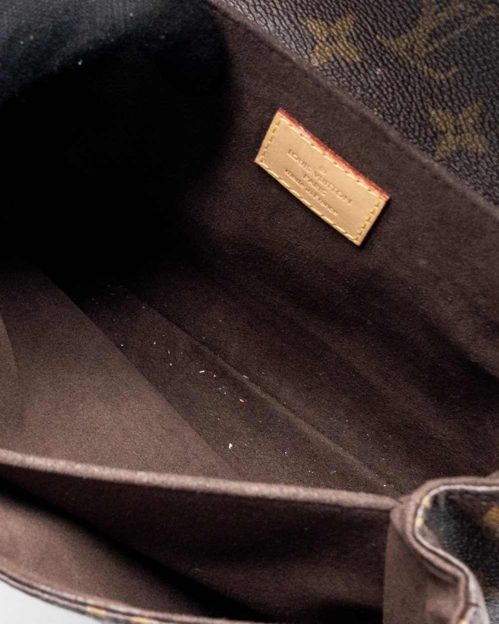 AAA Replica Louis Vuitton LV POCHETTE METIS MONOGRAM CANVAS GHW