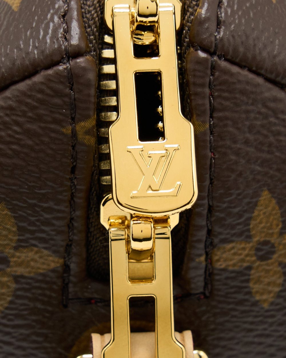 AAA Replica Louis Vuitton LV SPEEDY 20 BANDOULIERE MONOGRAM CANVAS GHW