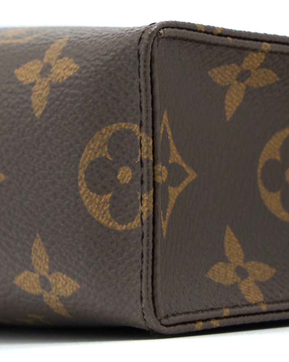 AAA Replica Louis Vuitton LV TOILETRY POCHETTE 26 MONOGRAM CANVAS GHW