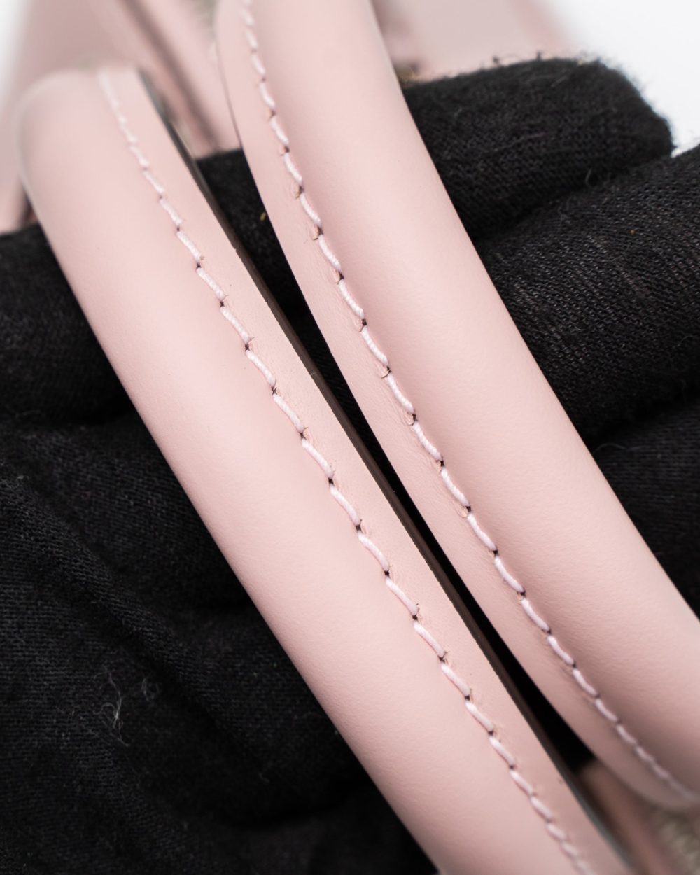 AAA Replica Louis Vuitton LV ALMA BB EPI LIGHT PINK SHW