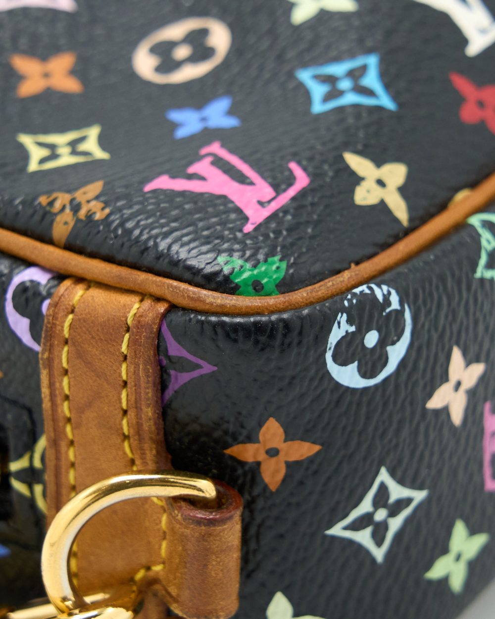 AAA Replica Louis Vuitton LV MINI COIN POUCH MULTICOLOUR MONOGRAM CANVAS GHW