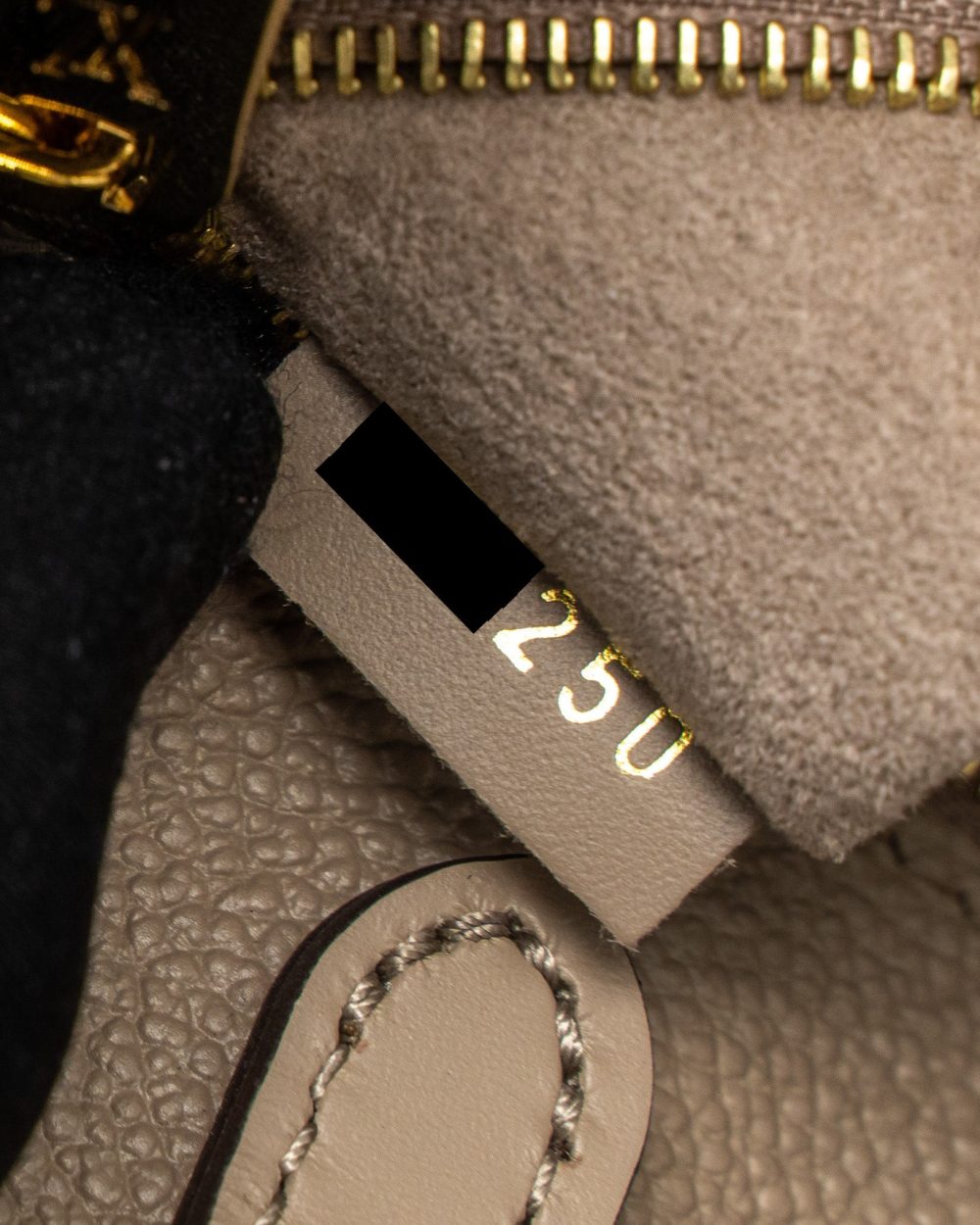 AAA Replica Louis Vuitton LV ON THE GO MM MONOGRAM EMPREINTE TOURTERELLE GHW