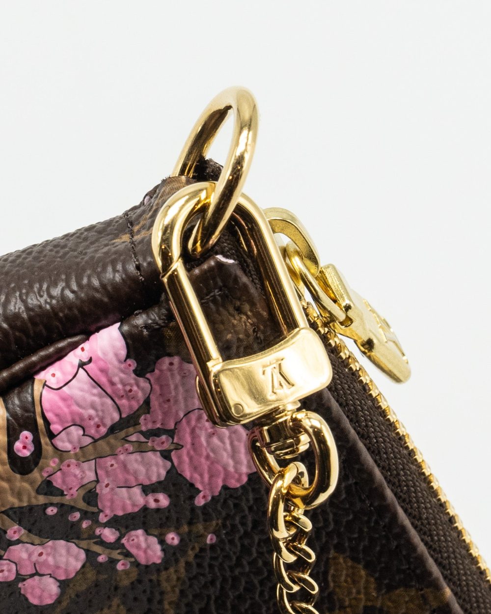 AAA Replica Louis Vuitton LV MINI POCHETTE ACCESSORIES 2021 CHRISTMAS LIMITED EDITION JAPANESE GARDEN SAKURA GHW