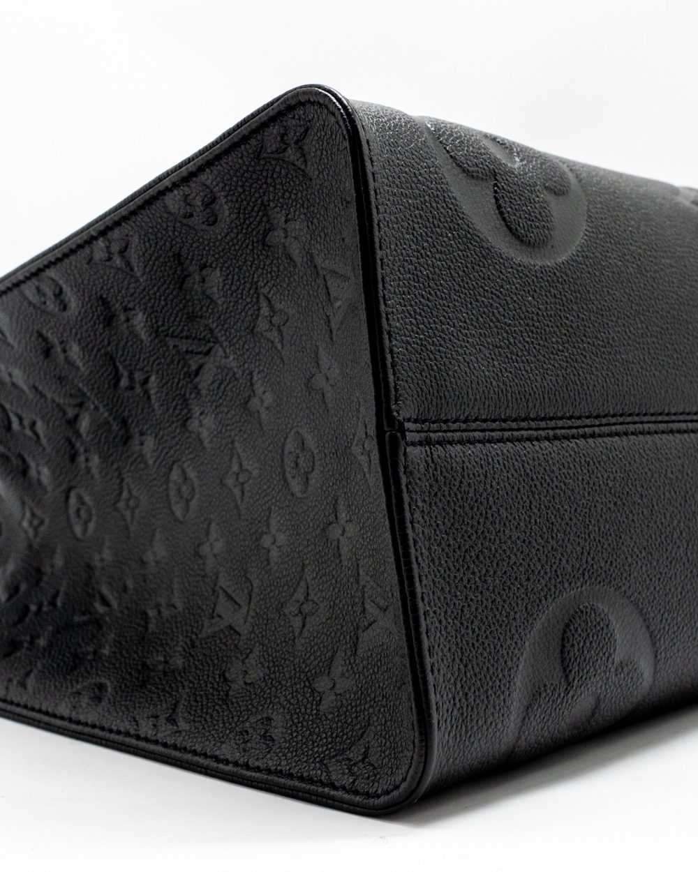 AAA Replica Louis Vuitton LV ONTHEGO GM MONOGRAM EMPREINTE LEATHER BLACK GHW