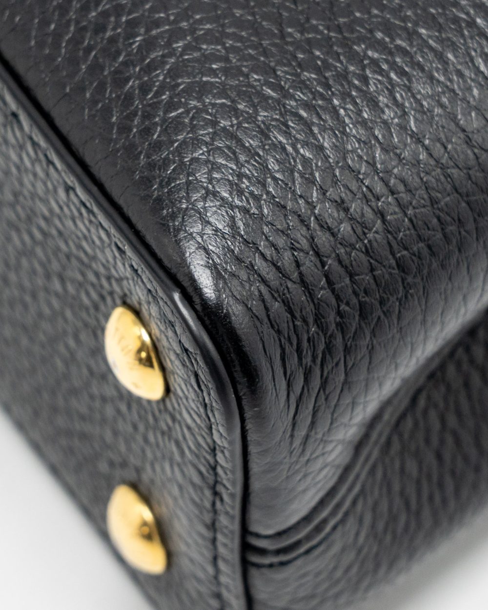 AAA Replica Louis Vuitton LV CAPUCINES MINI TAURILLON BLACK GHW