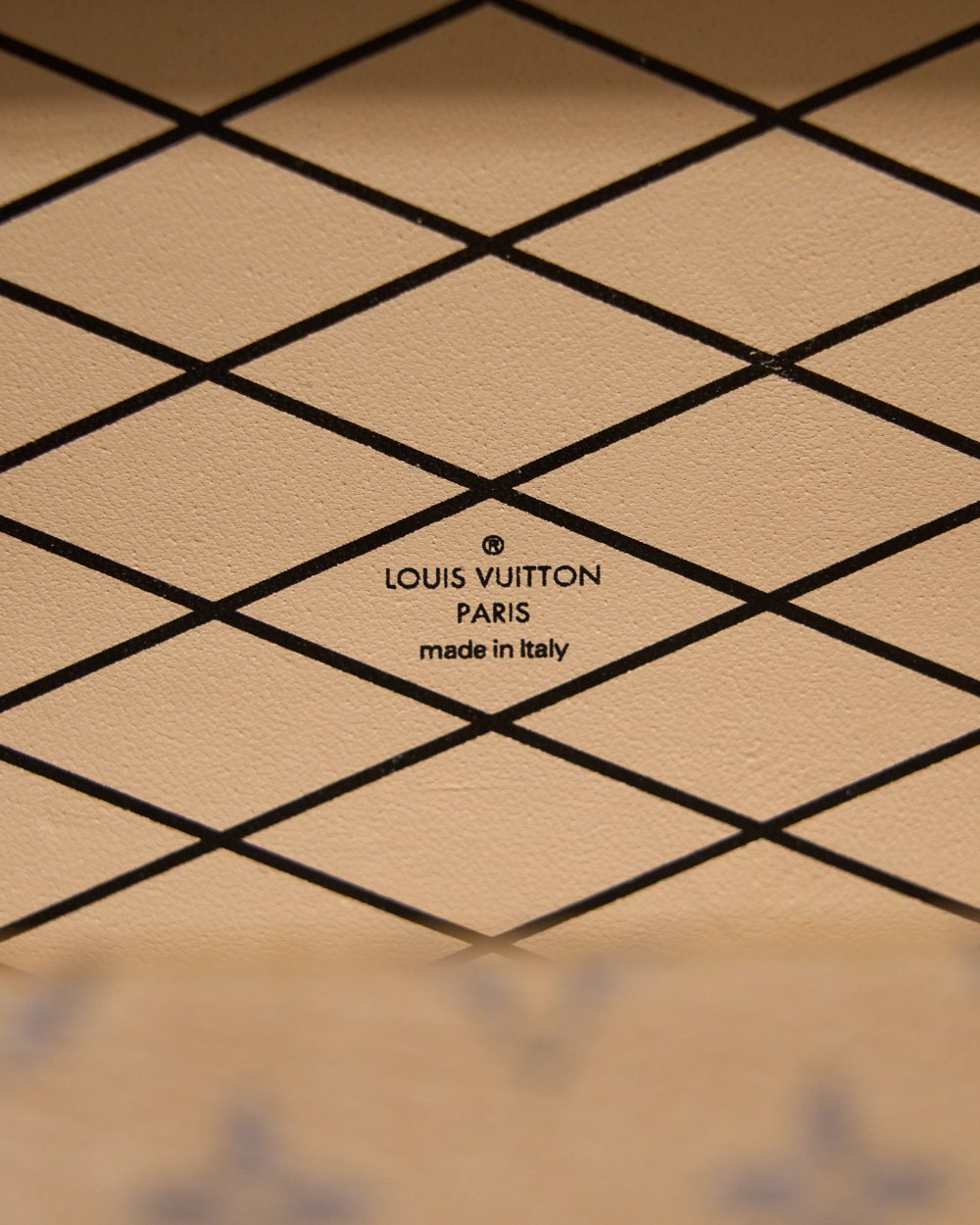 AAA Replica Louis Vuitton LV PETIT MALLE MONOGRAM REVERSE CANVAS GHW