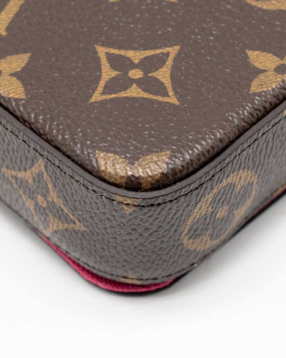AAA Replica Louis Vuitton LV POCHETTE FELICIE LIMITED EDITION VIVIENNE MASCOT ON HOLLYWOOD DRIVE MONOGRAM CANVAS GHW