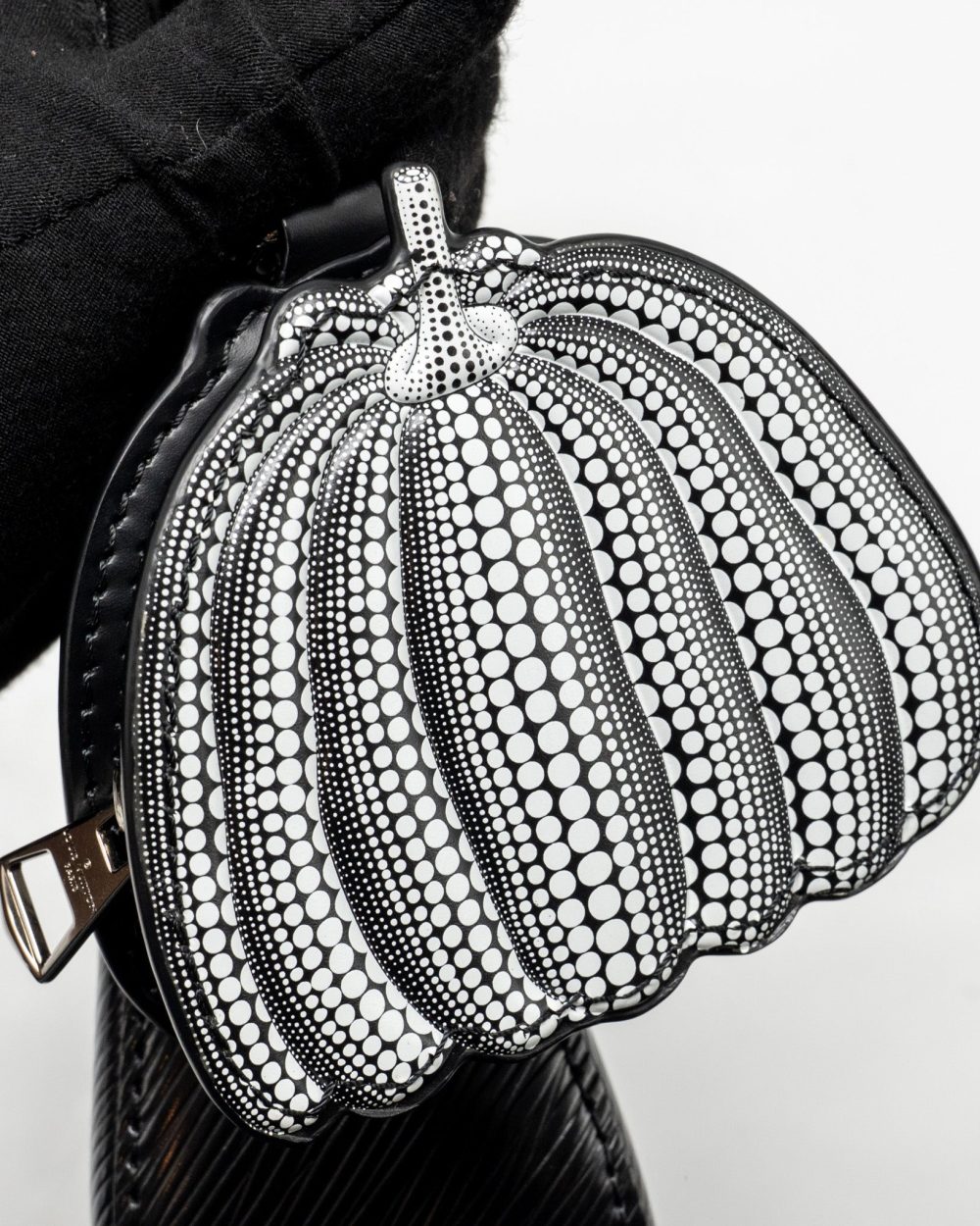 AAA Replica Louis Vuitton LV YAYOI KUSAMA MARELLINI EPI LEATHER BLACK SHW