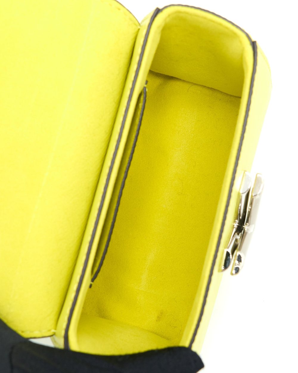 AAA Replica Louis Vuitton LV MINI TWIST EPI ACID GREEN SHW
