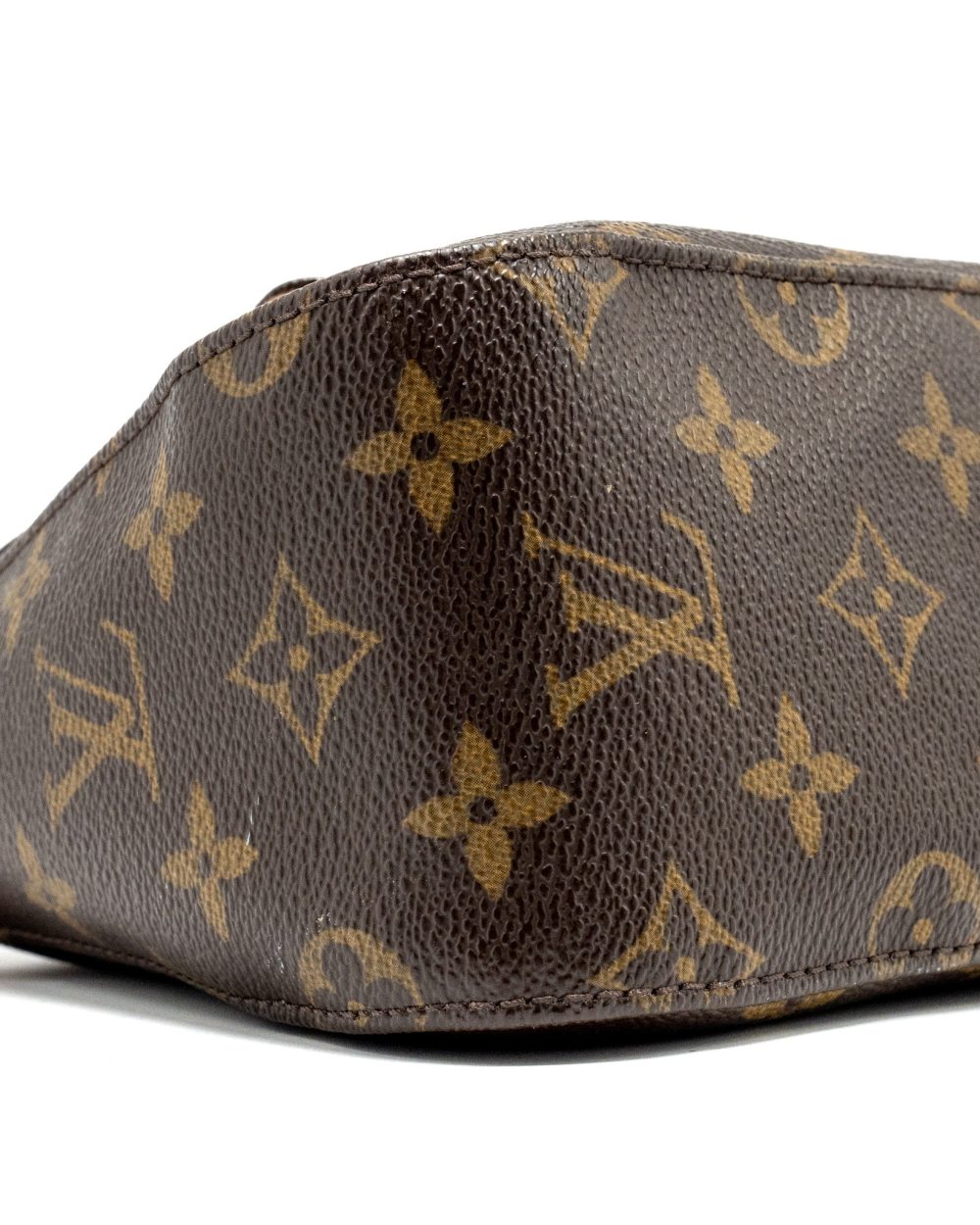 AAA Replica Louis Vuitton LV VINTAGE MINI LOOPING SHOULDER BAG MONOGRAM CANVAS GHW