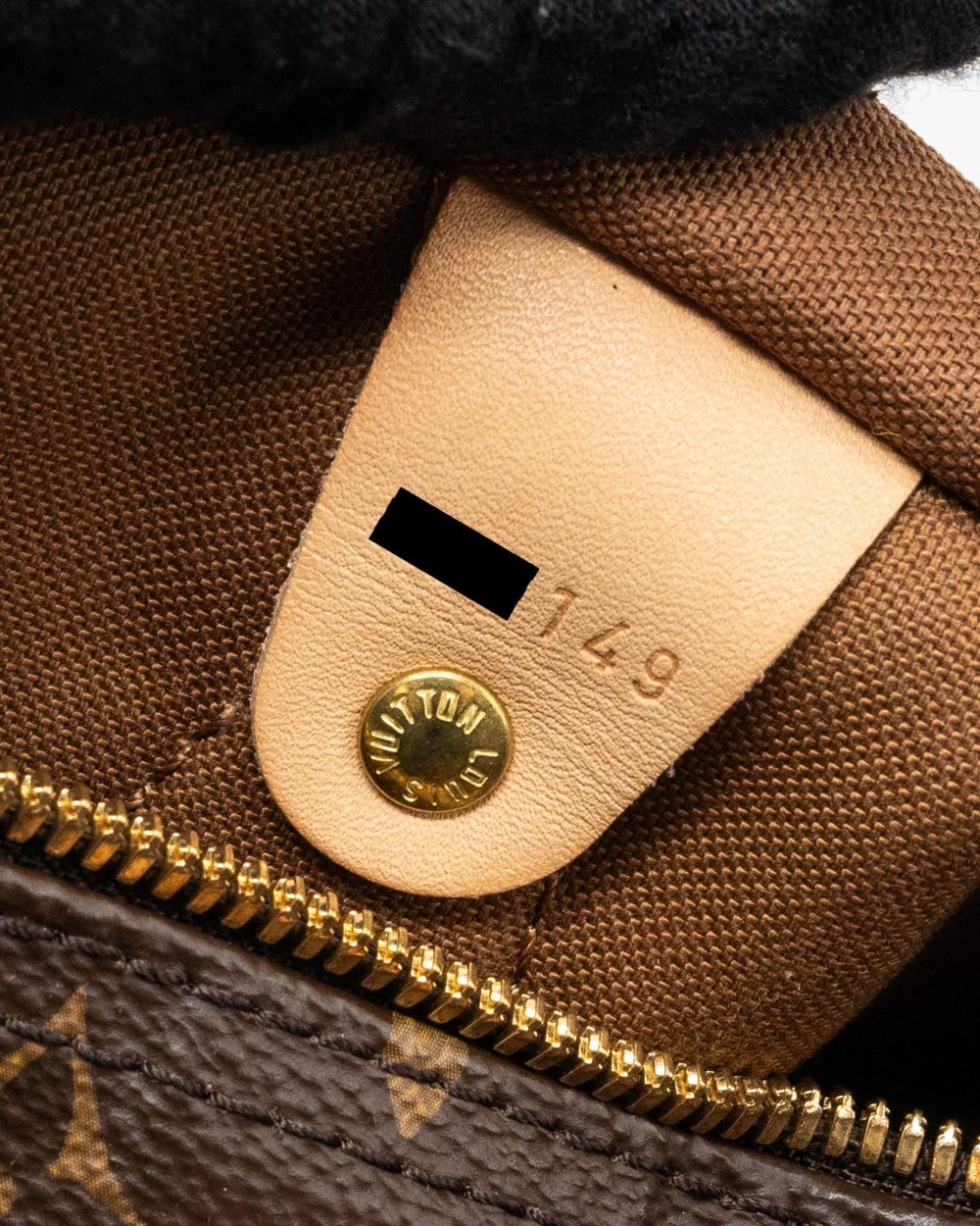 AAA Replica Louis Vuitton LV SPEEDY BANDOULIERE 30 MONOGRAM CANVAS GHW
