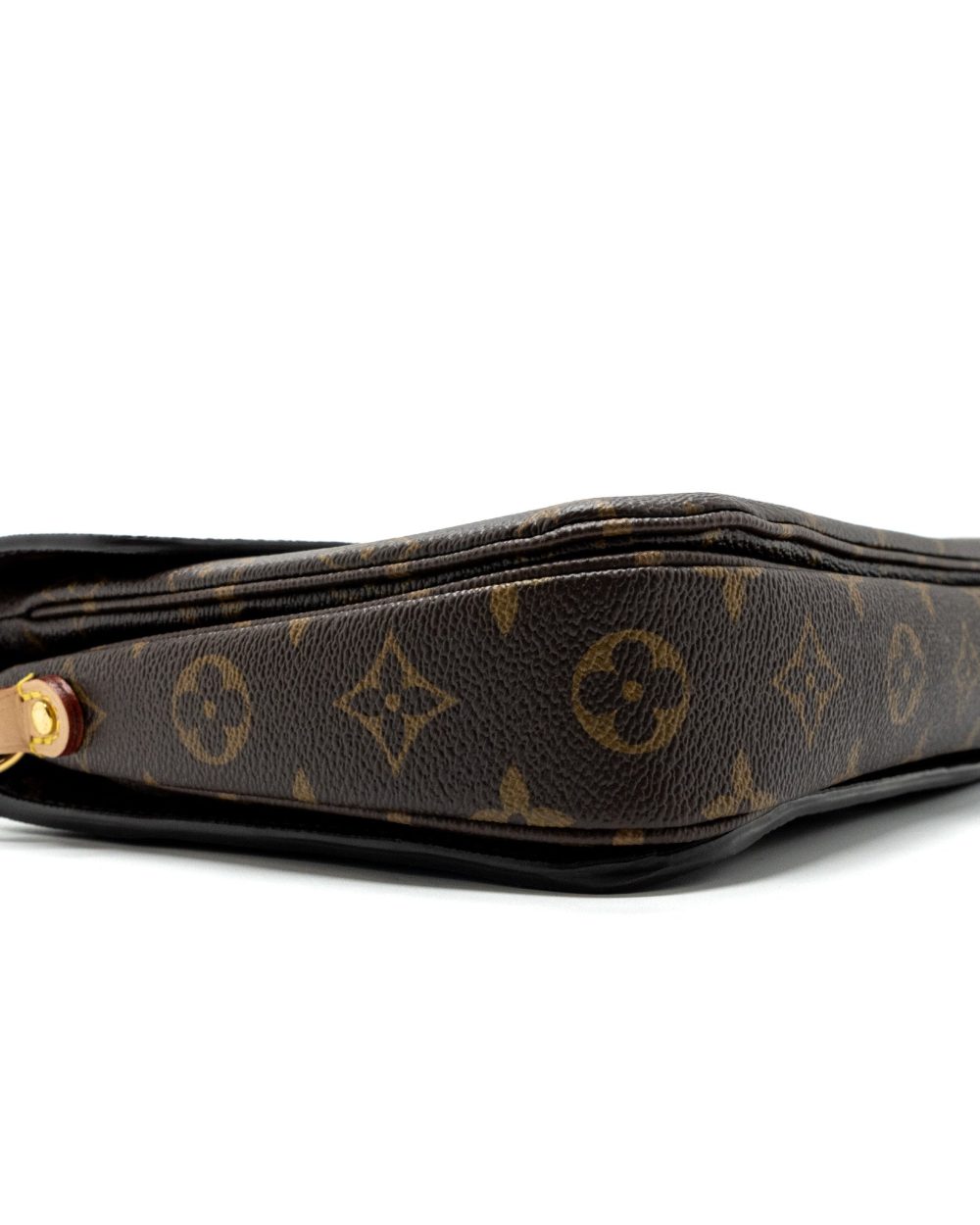AAA Replica Louis Vuitton LV POCHETTE MÉTIS MONOGRAM CANVAS GHW
