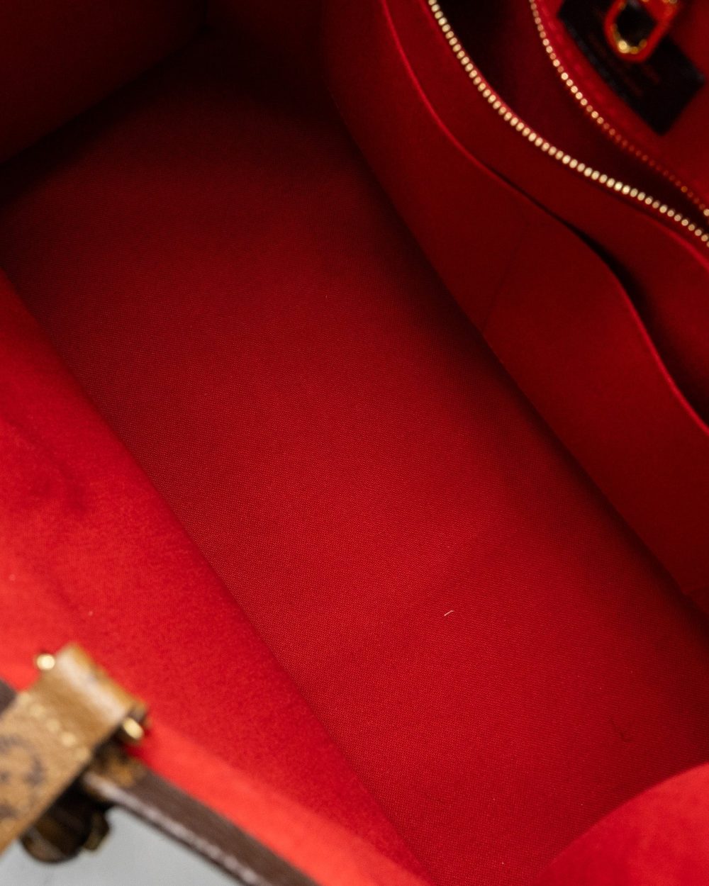 AAA Replica Louis Vuitton LV ONTHEGO GM MONOGRAM REVERSE CANVAS GHW