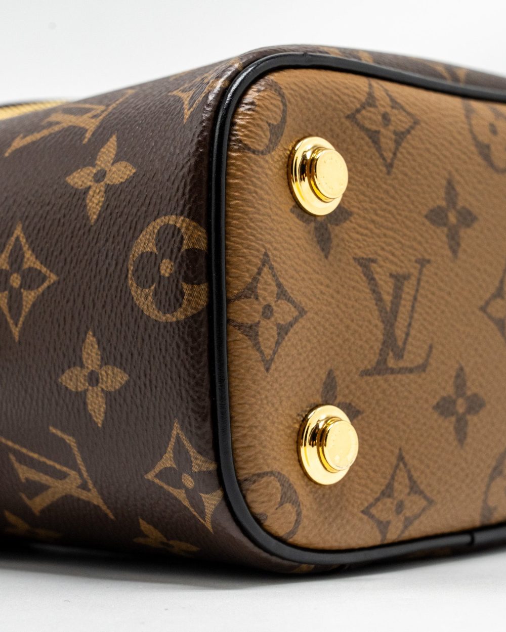 AAA Replica Louis Vuitton LV VANITY CASE PM MONOGRAM REVERSE CANVAS GHW
