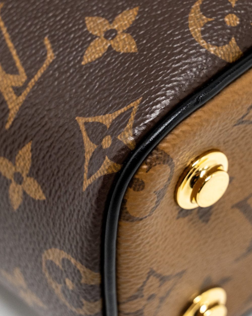 AAA Replica Louis Vuitton LV VANITY CASE PM MONOGRAM REVERSE CANVAS GHW