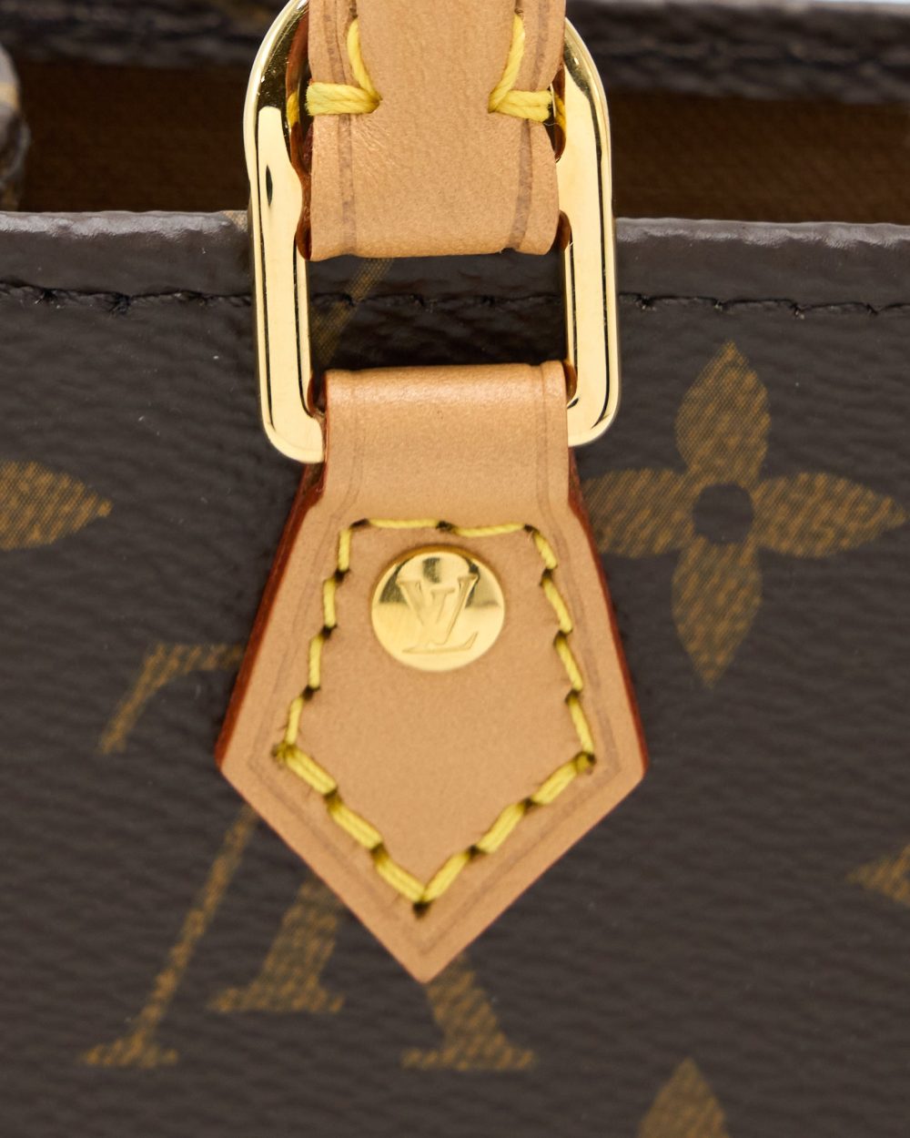 AAA Replica Louis Vuitton LV PETIT SAC PLAT MONOGRAM CANVAS GHW