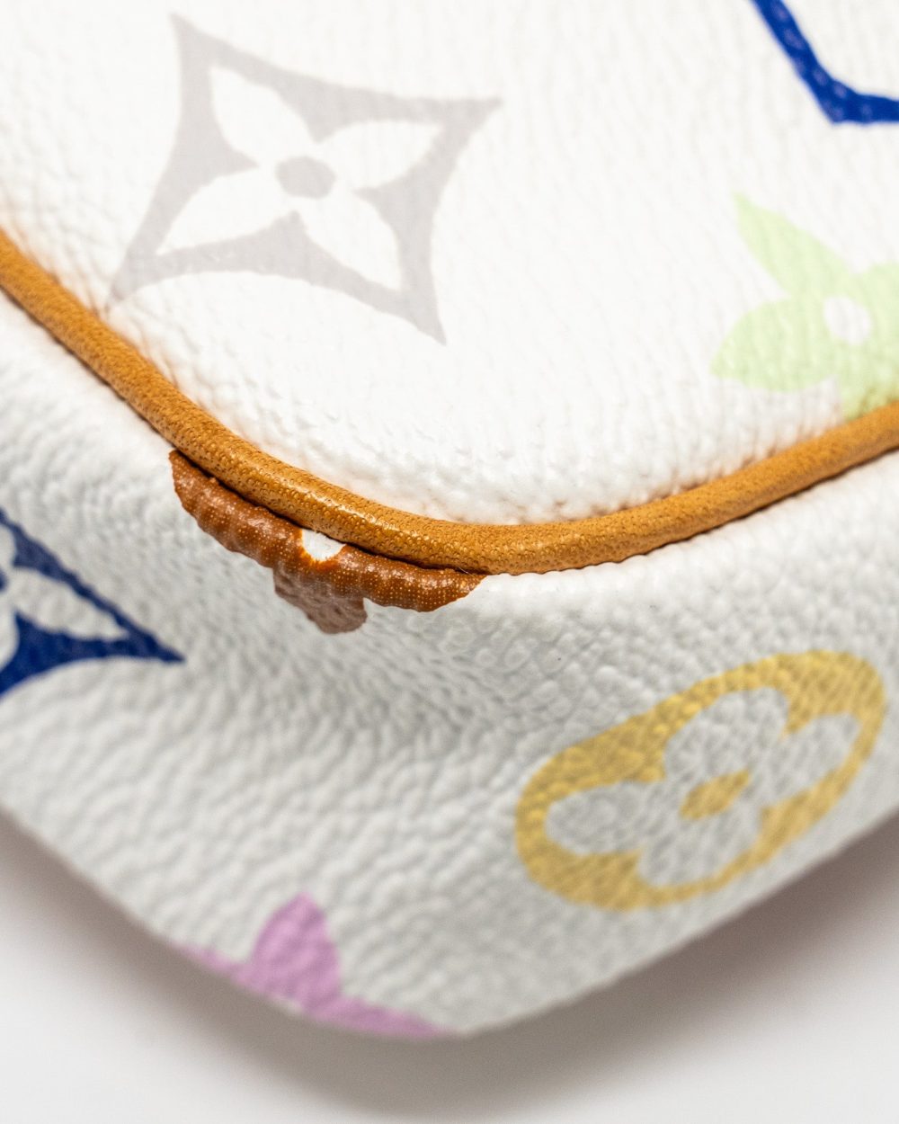AAA Replica Louis Vuitton LV POCHETTE ACCESSORIES CANVAS WHITE MULTICOLOUR GHW