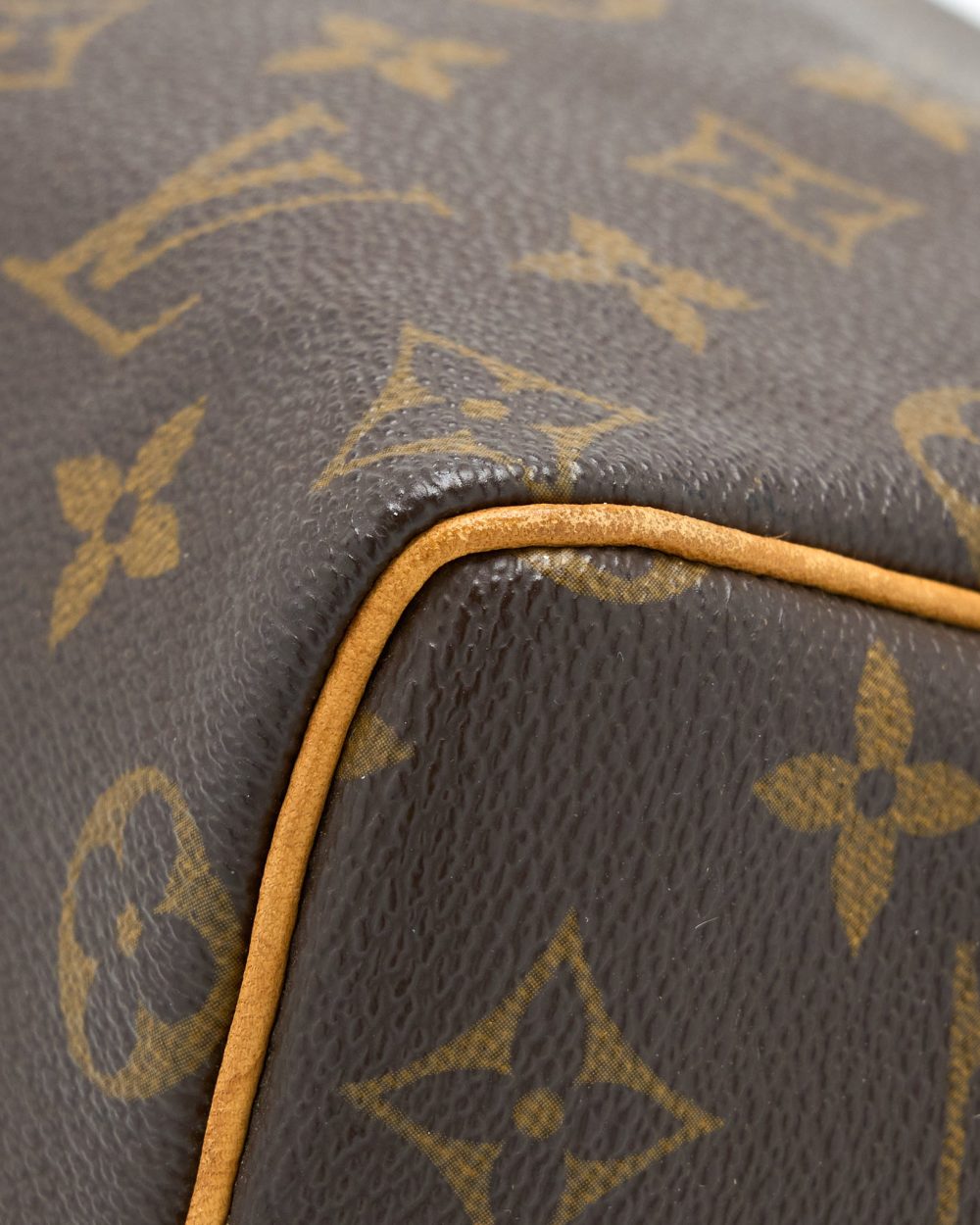 AAA Replica Louis Vuitton LV VINTAGE SPEEDY 25 MONOGRAM CANVAS GHW