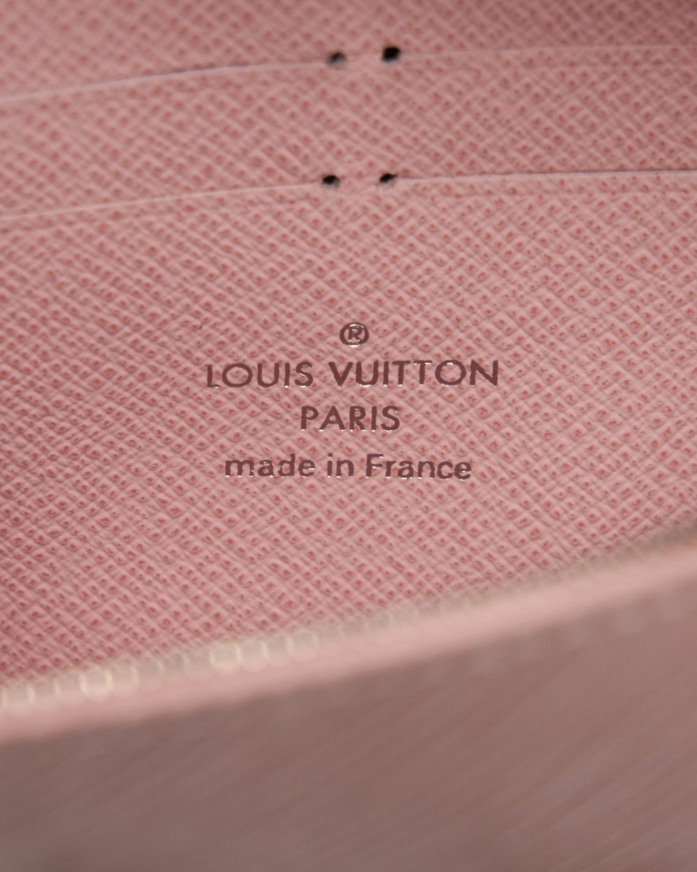 AAA Replica Louis Vuitton LV TWIST WALLET ON CHAIN EPI PINK SHW