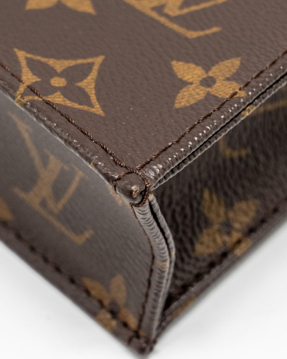 AAA Replica Louis Vuitton LV PETIT SAC PLAT MONOGRAM CANVAS GHW