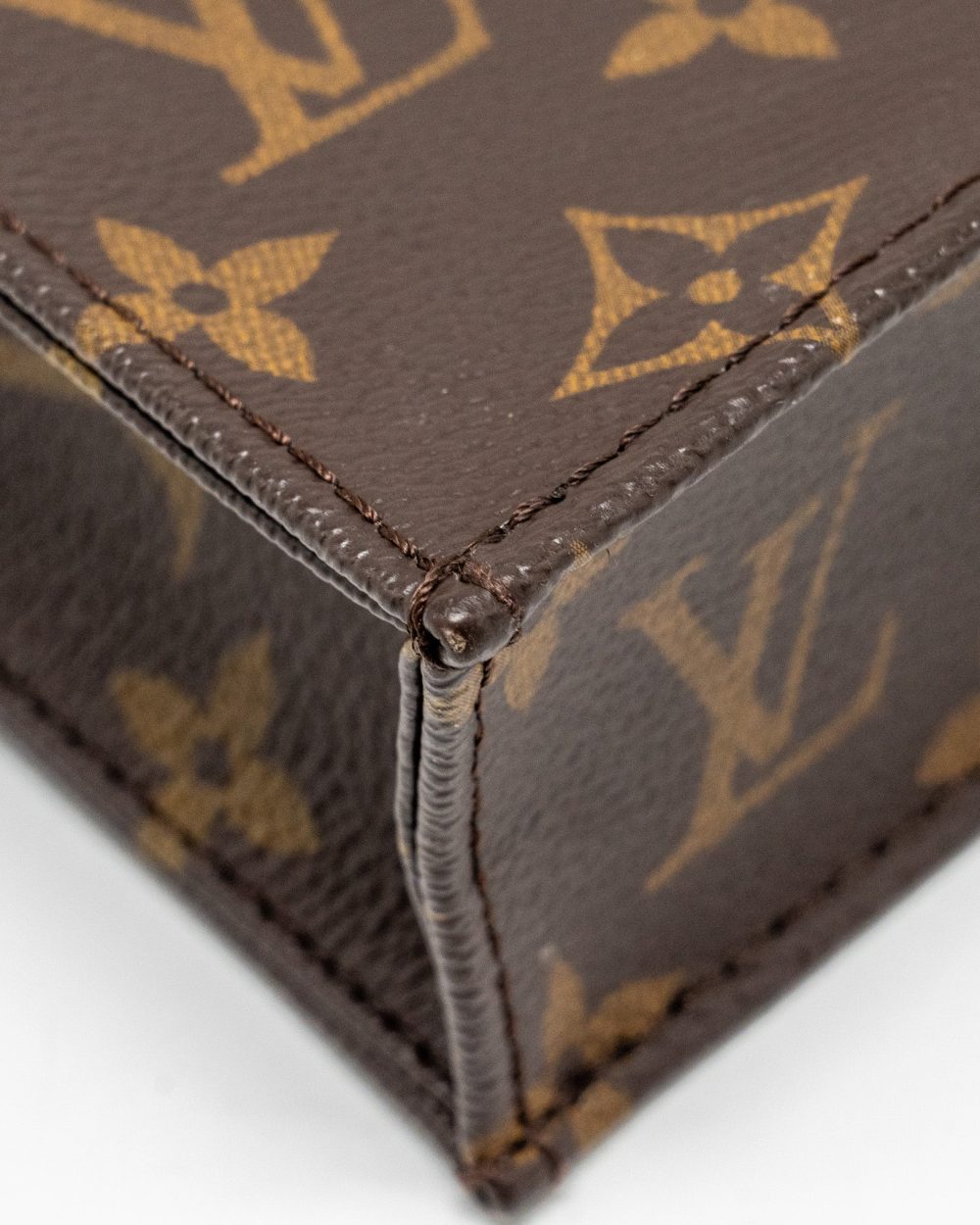 AAA Replica Louis Vuitton LV PETIT SAC PLAT MONOGRAM CANVAS GHW