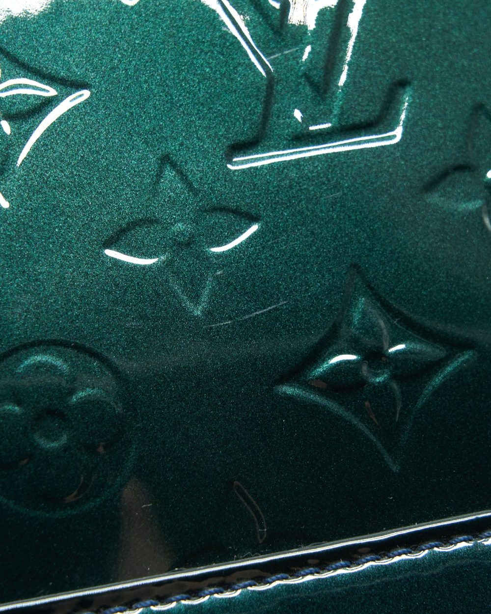AAA Replica Louis Vuitton LV ALMA PM IN PATENT FORREST GREEN