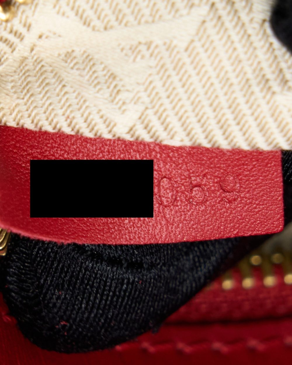 AAA Replica Louis Vuitton LV MESSENGER BAG LIMITED EDITION RED GHW