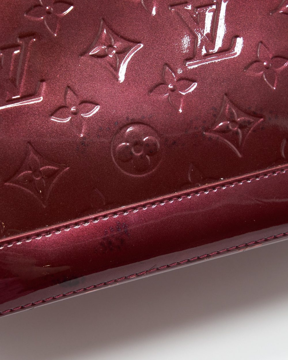 AAA Replica Louis Vuitton LV ALMA PM PATENT AMARANTE GHW