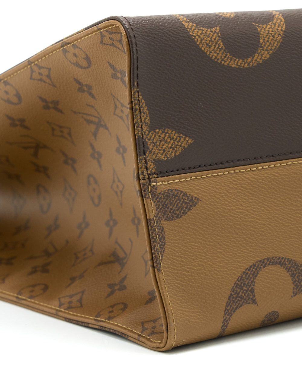 AAA Replica Louis Vuitton LV ON THE GO GM MONOGRAM REVERSE CANVAS GHW