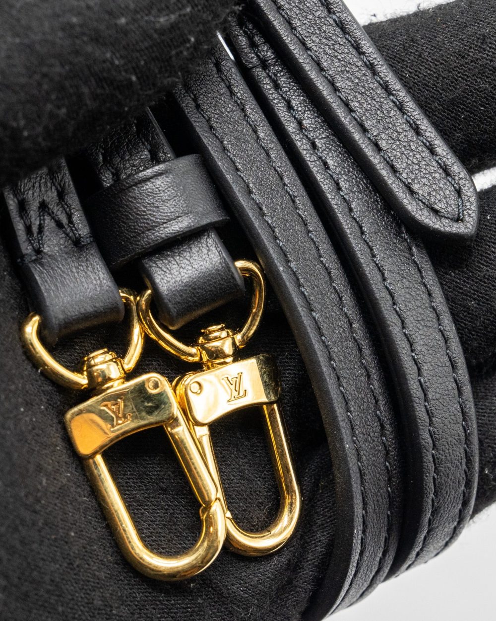 AAA Replica Louis Vuitton LV MINI BOÎTE CHAPEAU CANVAS MONOGRAM REVERSE GHW