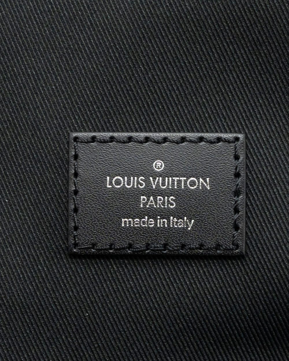 AAA Replica Louis Vuitton LV CUBE DE RANGEMENT PM MONOGRAM ECLIPSE SHW
