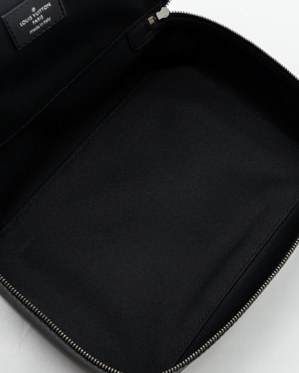 AAA Replica Louis Vuitton LV PACKING CUBE MM MONOGRAM ECLIPSE SHW