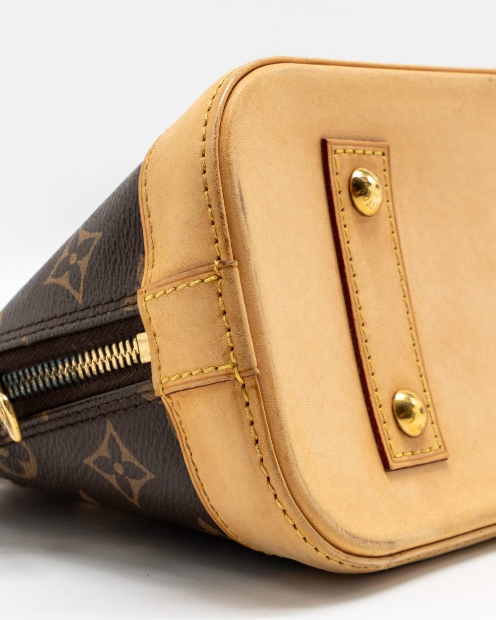AAA Replica Louis Vuitton LV ALMA BB MONOGRAM CANVAS GHW