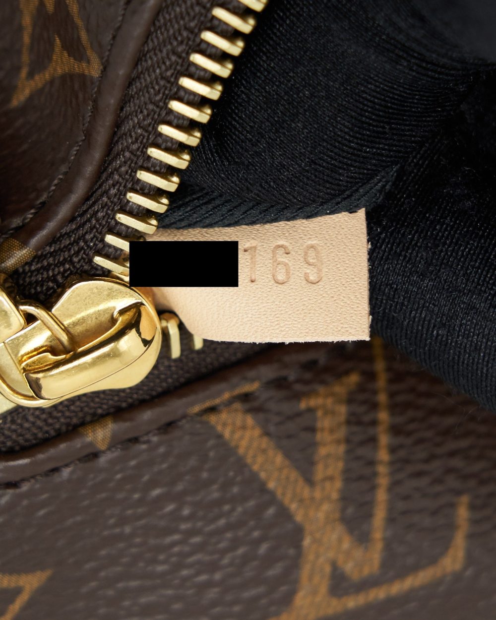 AAA Replica Louis Vuitton LV BUM BAG MONOGRAM CANVAS