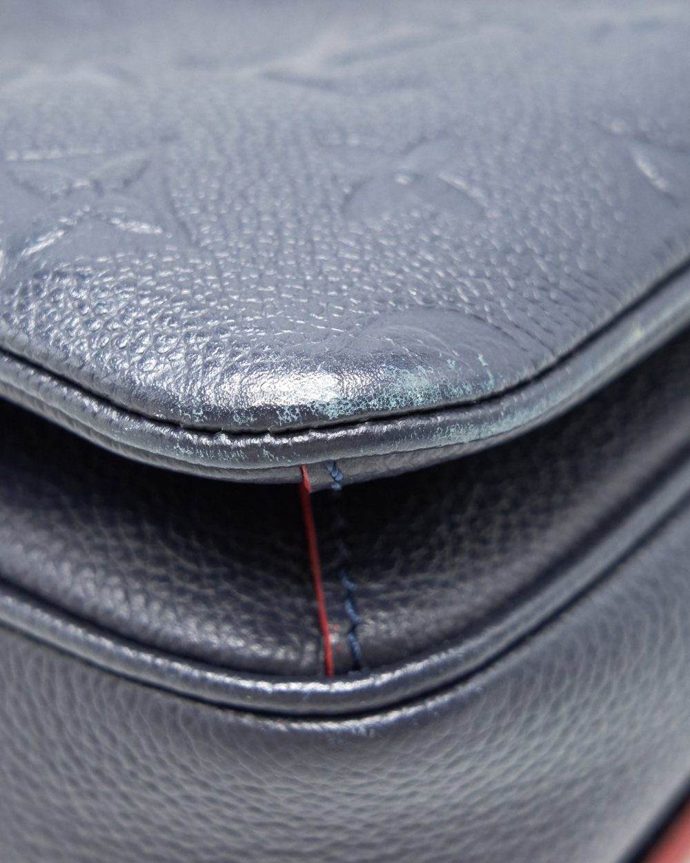 AAA Replica Louis Vuitton LV POCHETTE METIS MONOGRAM EMPREINTE LEATHER MARINE ROUGE