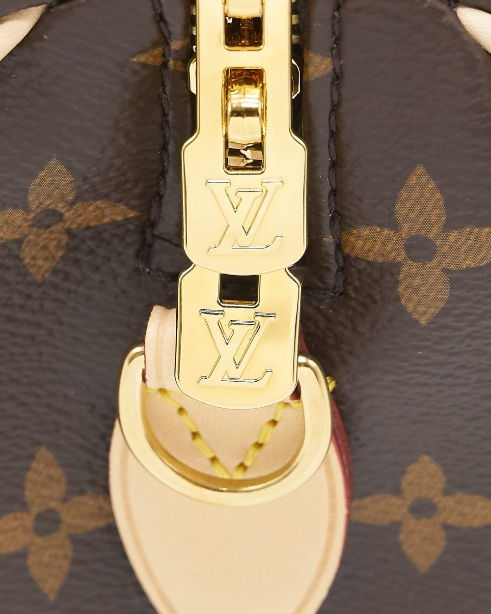 AAA Replica Louis Vuitton LV SPEEDY BANDOULIERE 20 MONOGRAM CANVAS WITH MULTICOLOUR STRAP