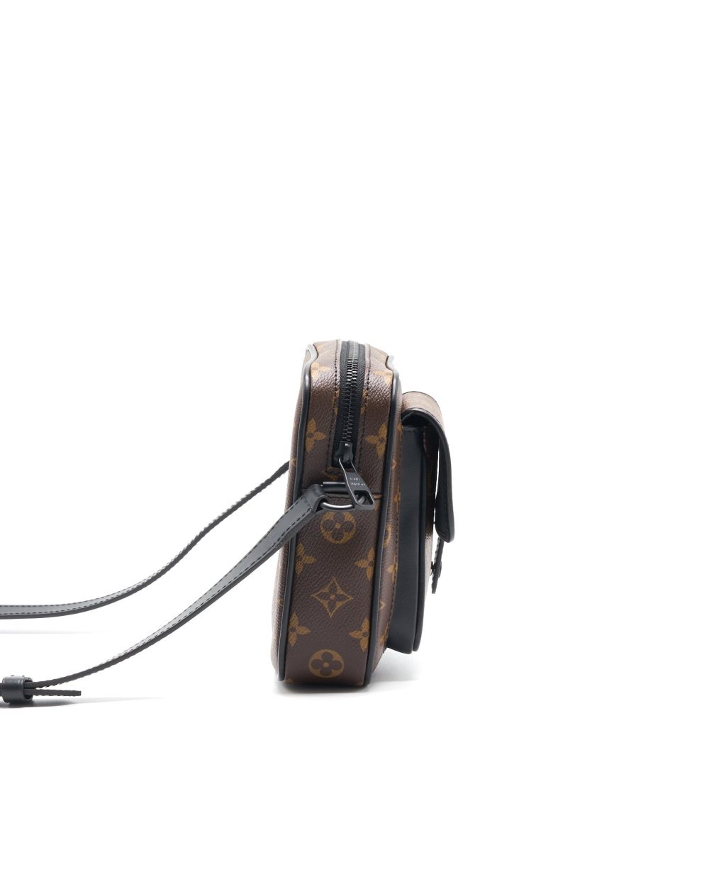 AAA Replica Louis Vuitton LV CHRISTOPHER WEARABLE WALLET