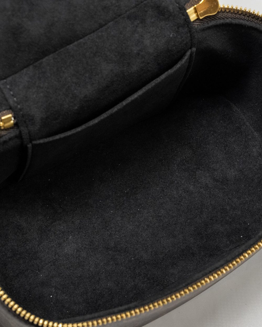 AAA Replica Louis Vuitton LV VANITY CASE PM MONOGRAM REVERSE CANVAS GHW