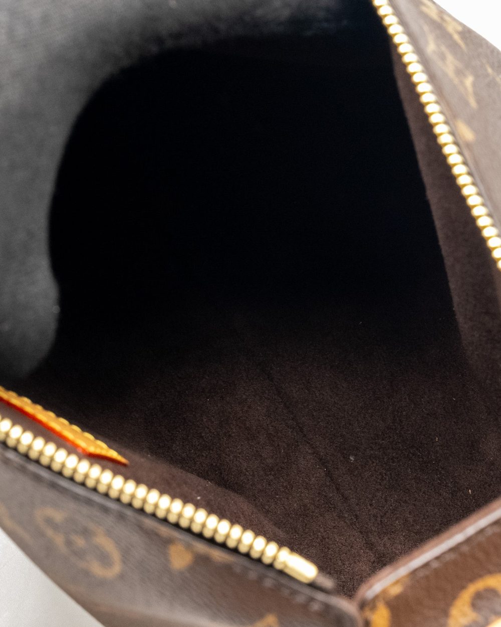 AAA Replica Louis Vuitton LV SIDE TRUNK MM MONOGRAM CANVAS GHW