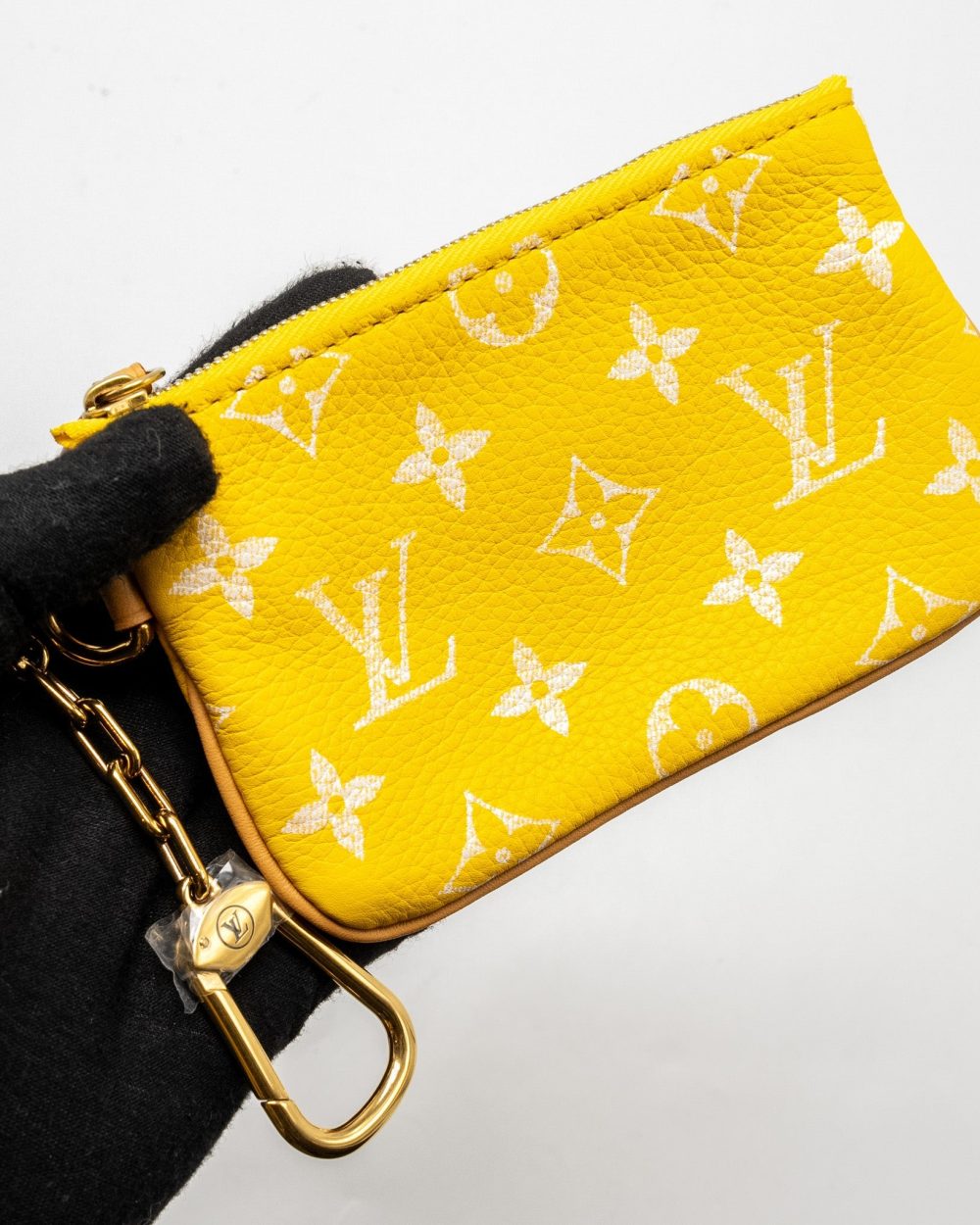 AAA Replica Louis Vuitton LV SPEEDY P9 BANDOULIÈRE 25 MONOGRAM SOFT CALFSKIN JAUNE MAT GHW