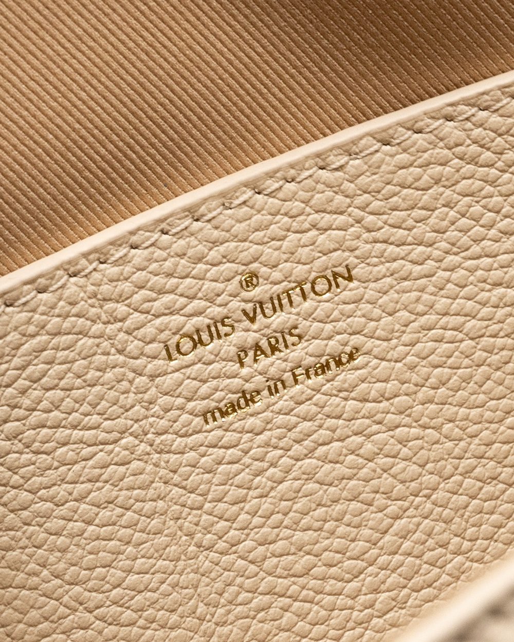 AAA Replica Louis Vuitton LV WALLET ON CHAIN MÉTIS MONOGRAM EMPREINTE CREAM GHW