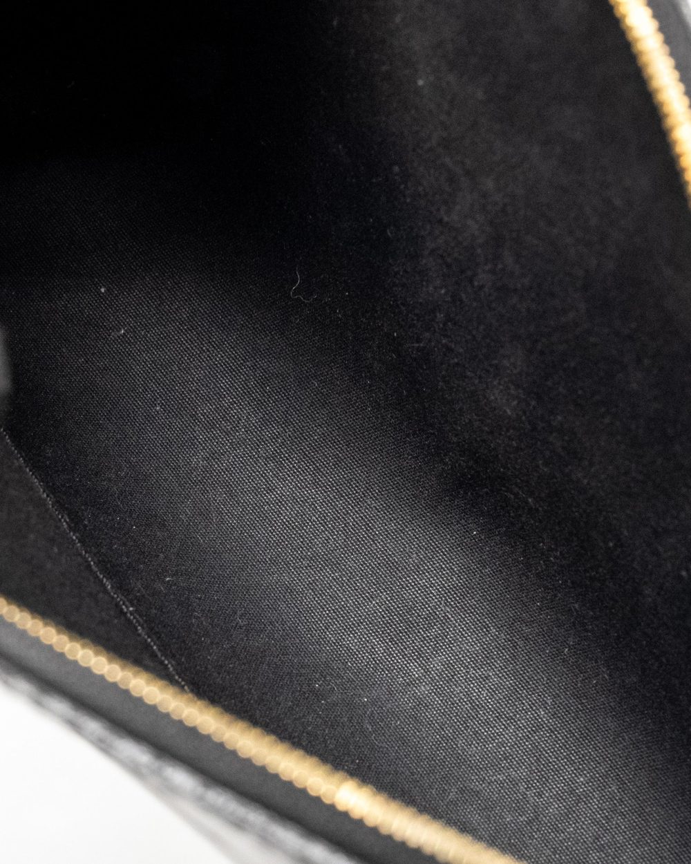 AAA Replica Louis Vuitton LV VERNIS SANTA MONICA CLUTCH PATENT BLACK GHW