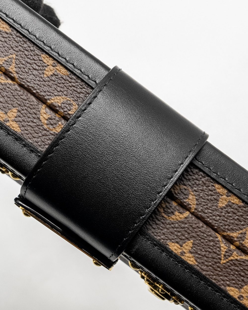 AAA Replica Louis Vuitton LV PETITE MALLE MONOGRAM CANVAS GHW