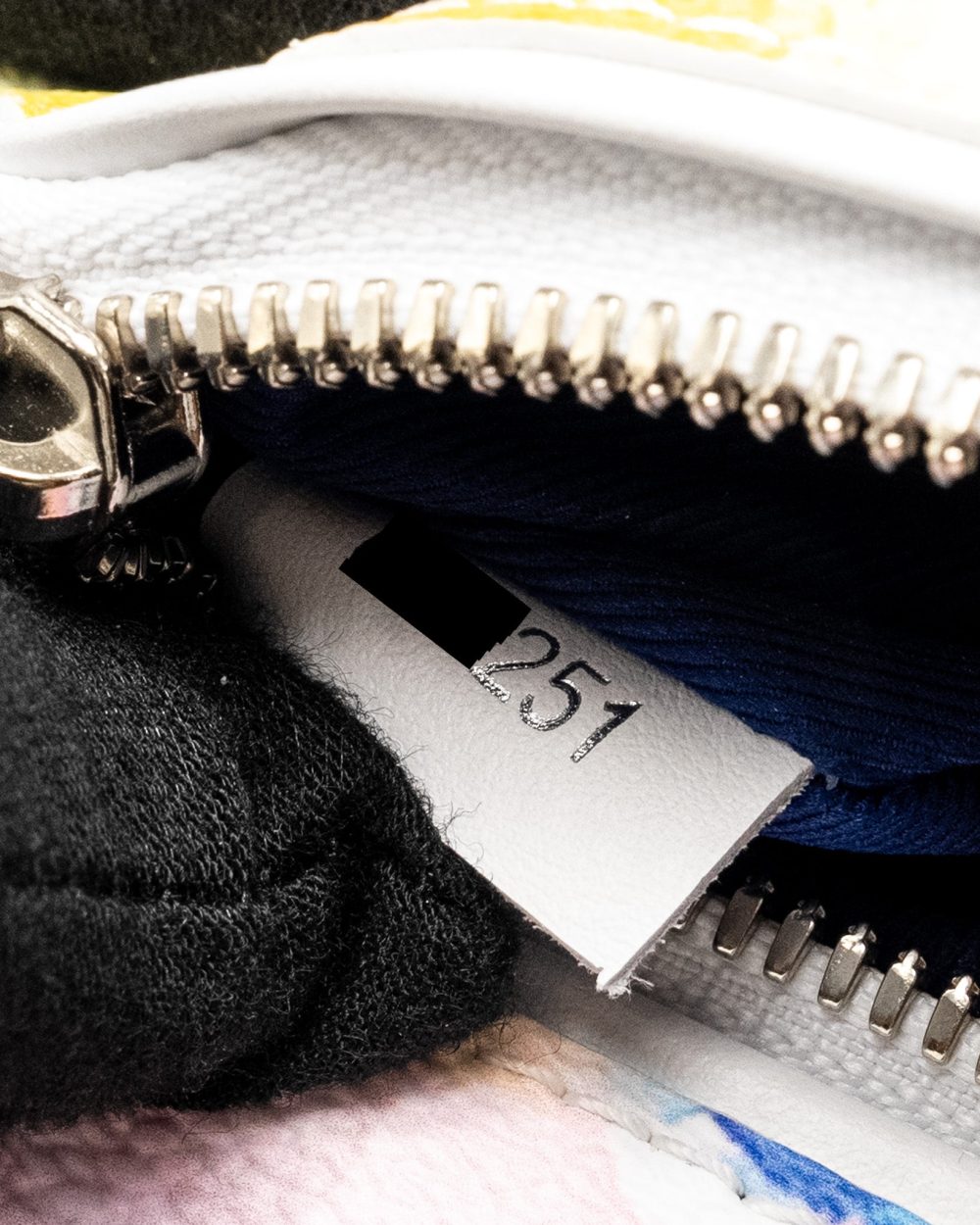 AAA Replica Louis Vuitton LV DISCOVERY BUM BAG MONOGRAM MULTICOLOUR CANVAS SHW
